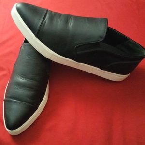Vince shoes FIRM PRICE